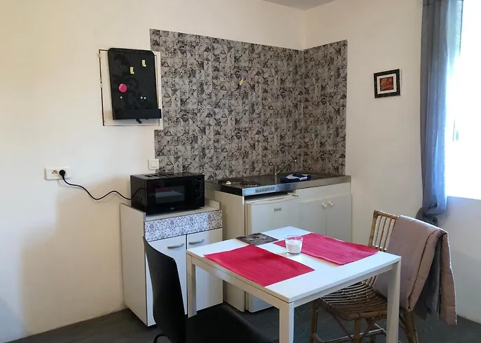 Studio 20 Min De La Mer Ideal Pour Les Deplacements Professionnels
